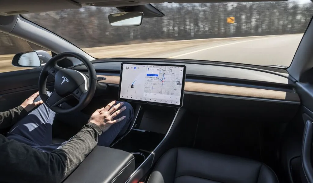 5 Reasons Why Tesla's Autopilot is the Future of Driving