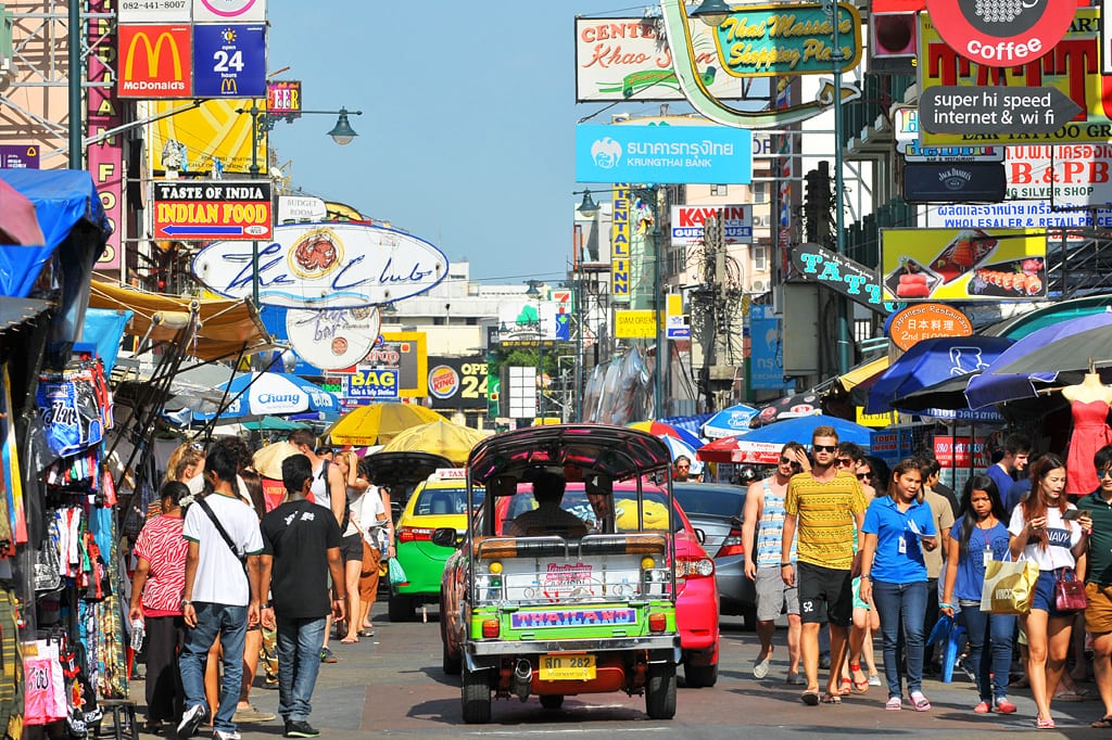 Top 20 Reasons Why Everyone is Moving to Bangkok