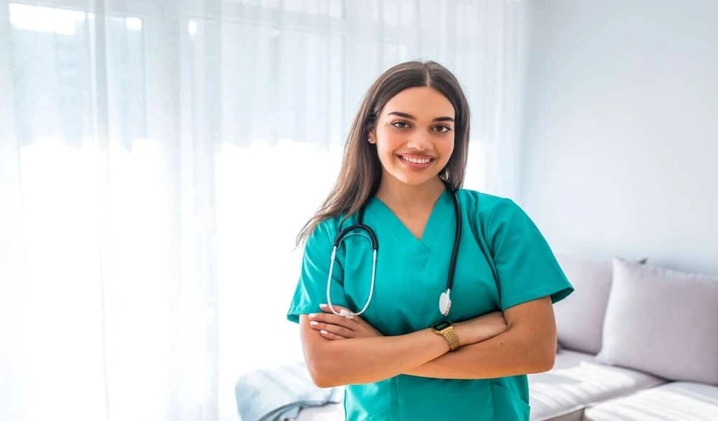 10 Reasons Why Travel Nursing is Gaining Popularity