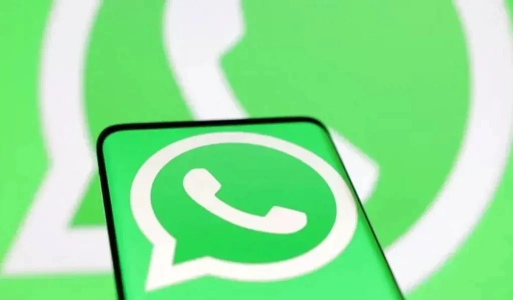 WhatsApp's New Feature Will Change How You Receive Updates