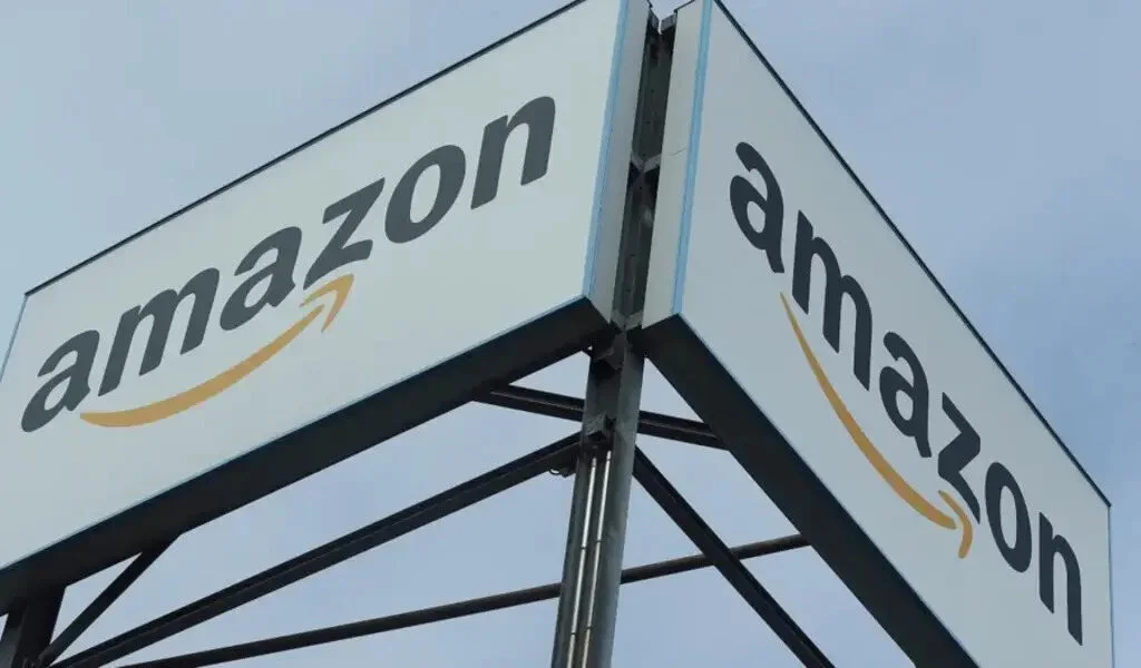 Amazon Cuts Costs While Speeding Up Delivery