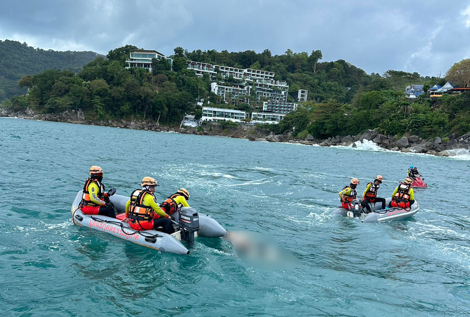 Rescue Workers in Phuket Find Body Of Missing Russian Tourist