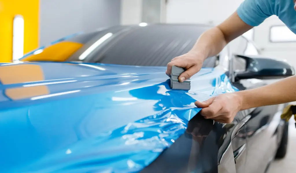 10 Immediate Advantages of Installling Wrapping on Cars in LA