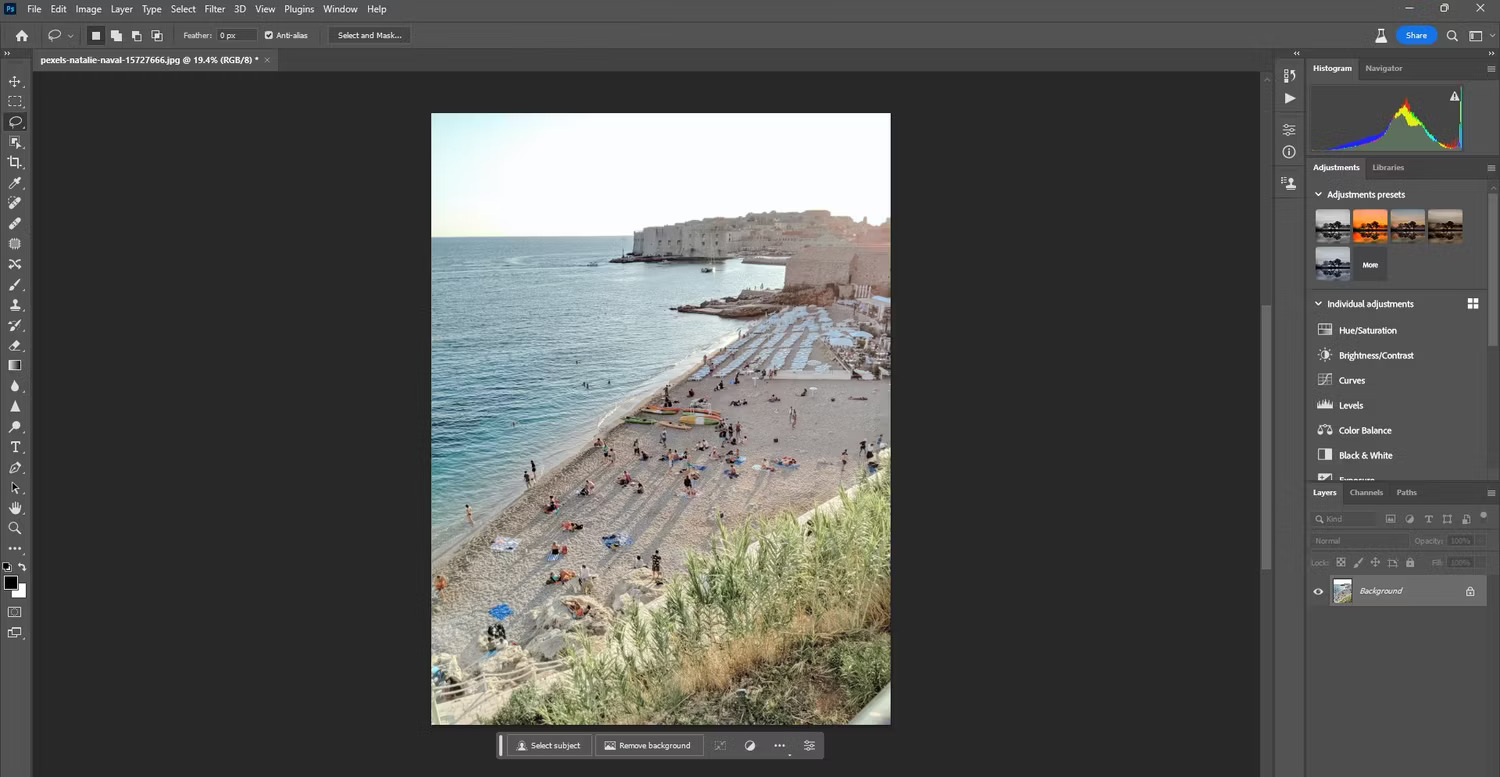 How To Use Adobe Photoshop Generative Fill To Improve Your Photos 8 2 erase unwanted people on the beach