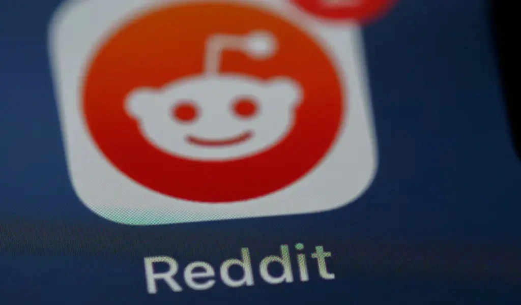 Subreddits To Become Private In 48-Hour Protest. Why?