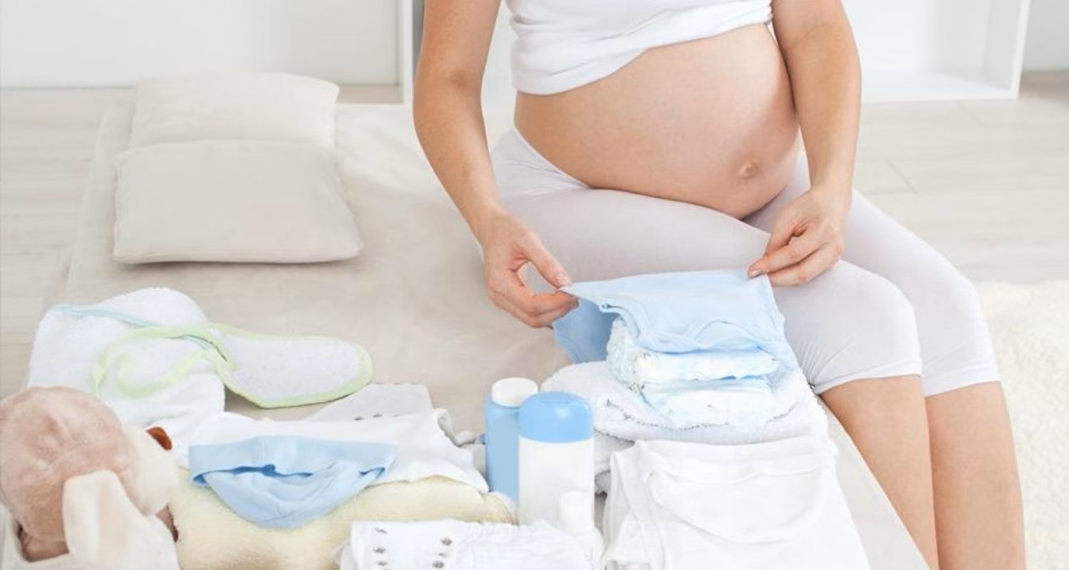 7 Essential Items for Your Hospital Maternity Bag