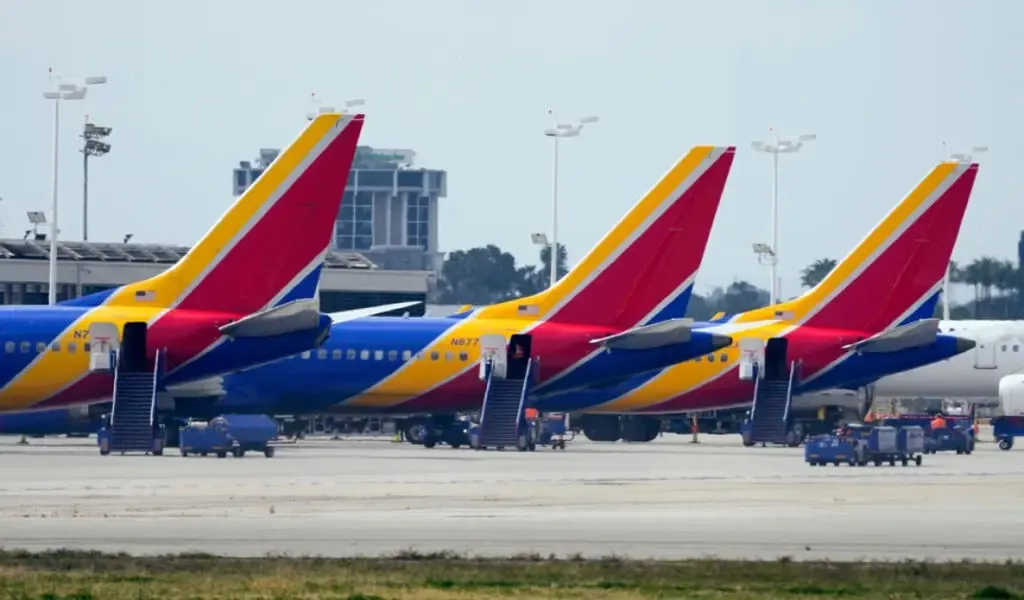 Southwest Airlines Strikes New Deals With Flight Attendants And Mechanics