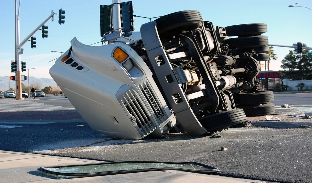 Is Hiring a Truck Accident Lawyer Worth the Cost?
