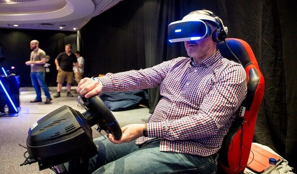 Is VR the Future of Online Gaming?