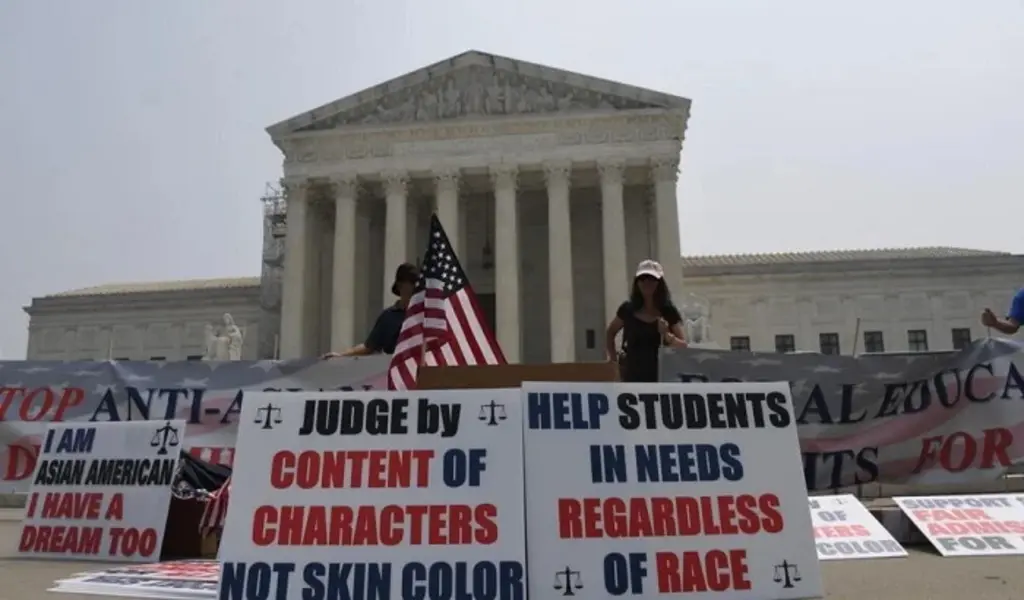 A Major Setback For Minority Students as a US Court 'Whitens' University Admissions