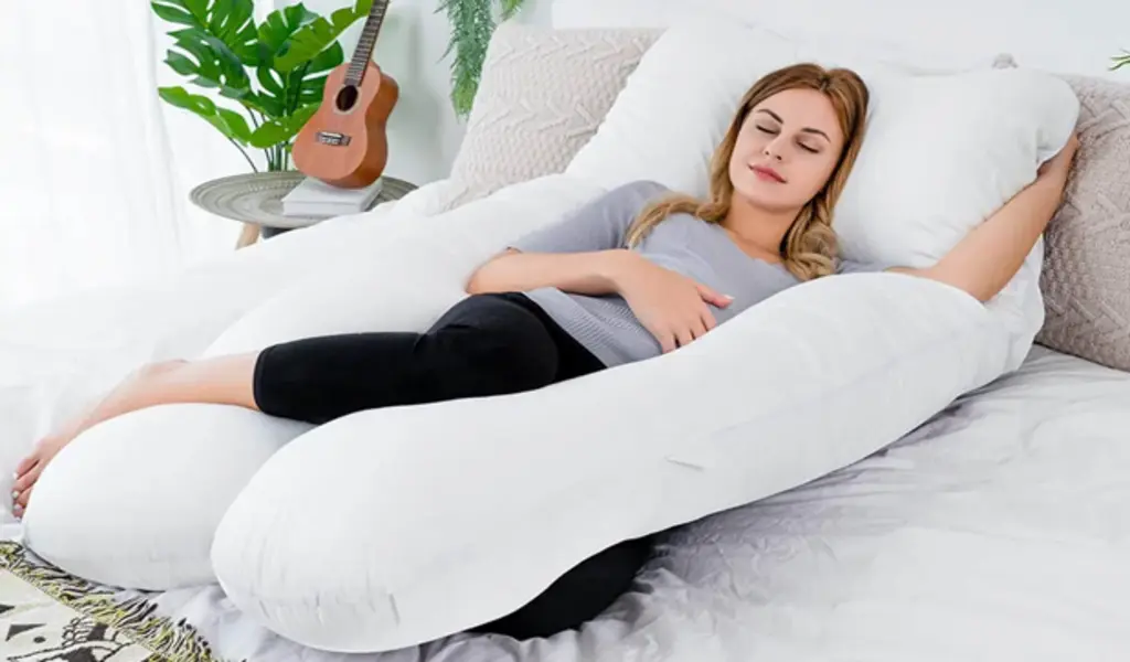 Unveiling the Art of Personalization: Custom Body Pillows and the Power of Individuality