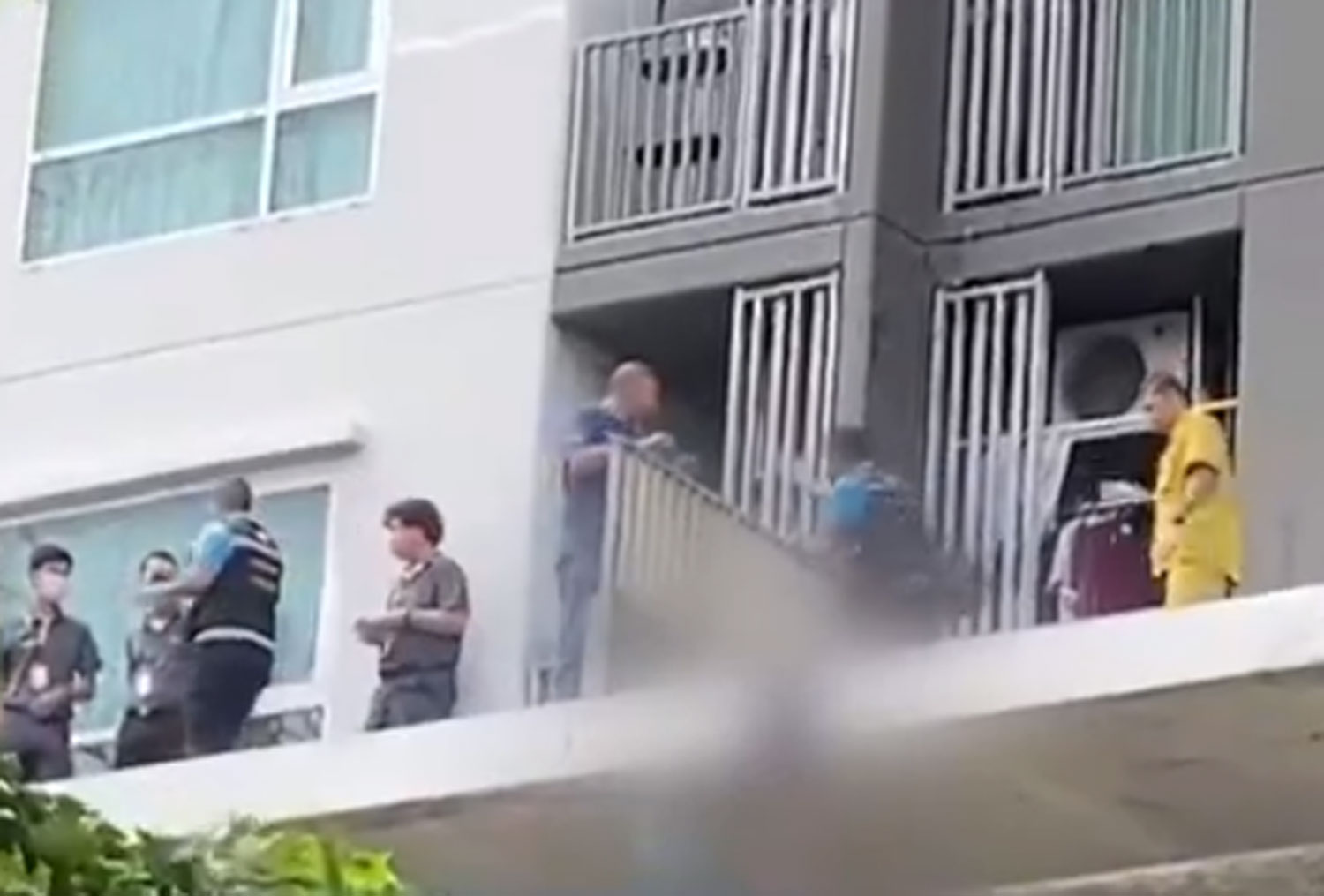 Irishman Falls to His Death From 23rd Floor Balcony in Bangkok