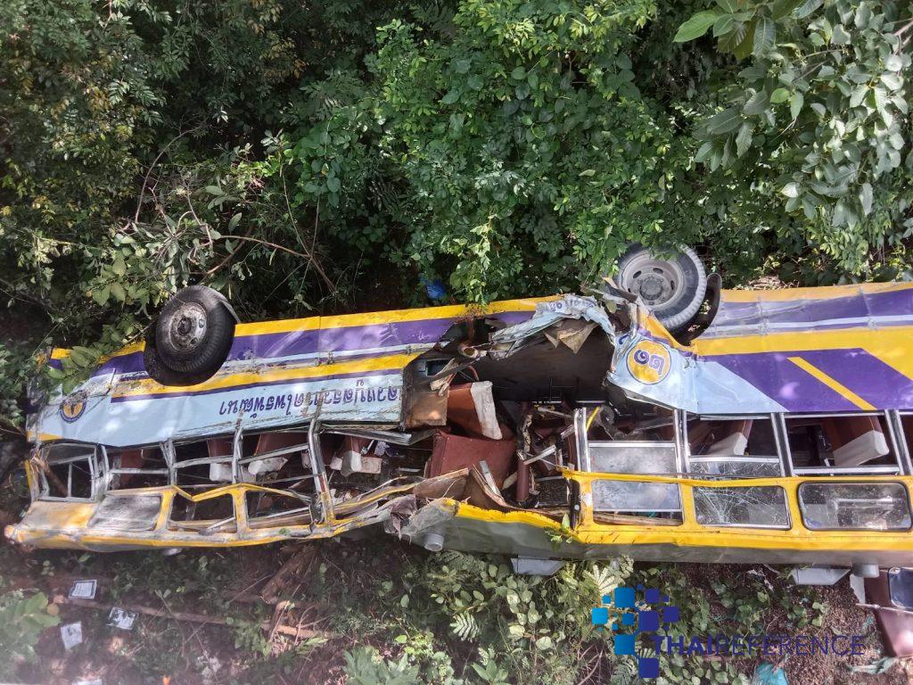Bus Crashes in Northeastern Thailand Killing 4 Passengers