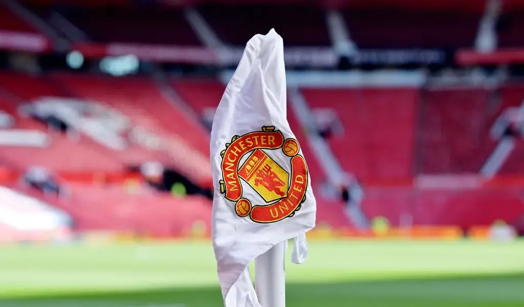 Manchester United Fined €300,000 by UEFA for Financial Fair Play Violations