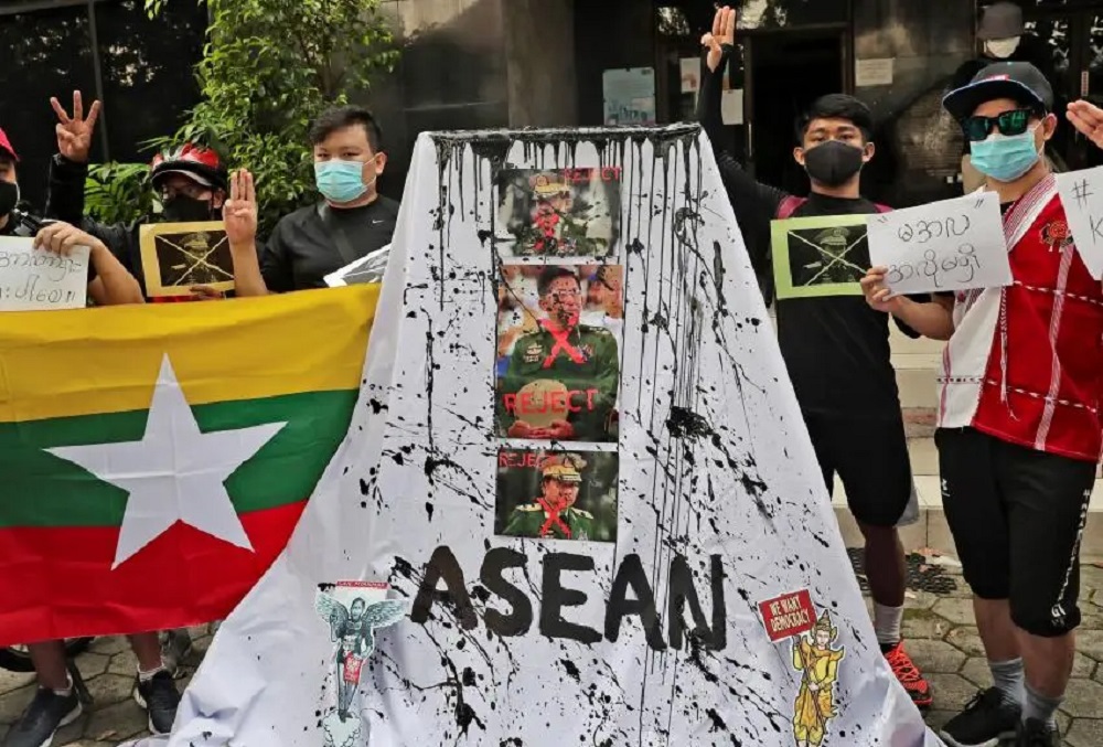 Myanmar peace plan ahead of ASEAN meetings
