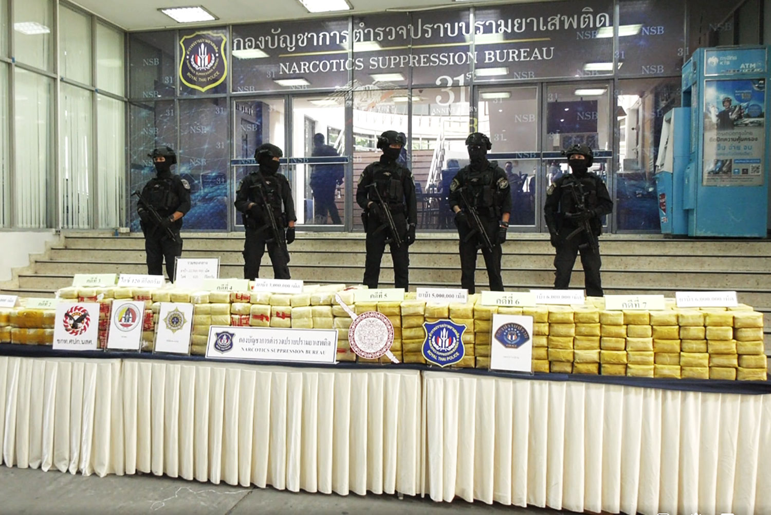 Police seize drugs in Thailand