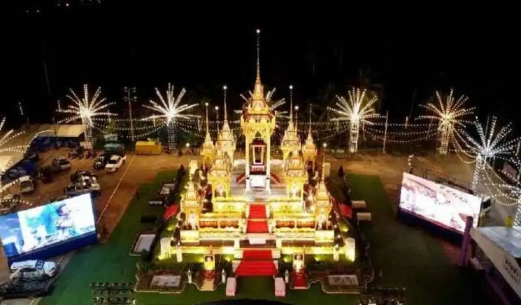 Thai Entrepreneur's Lavish 10 Million Baht Funeral Spectacle Honors Beloved Parents