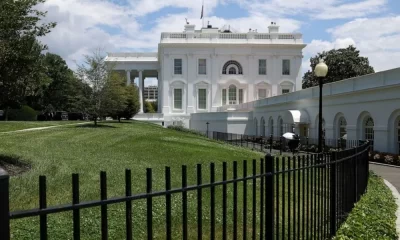 White House1 1