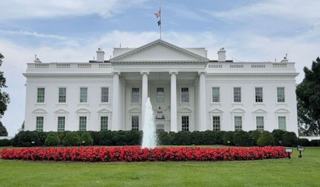 White House3 1