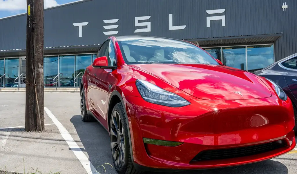 India Considers Slashing Import Tax on EV Post Tesla's Investment proposal