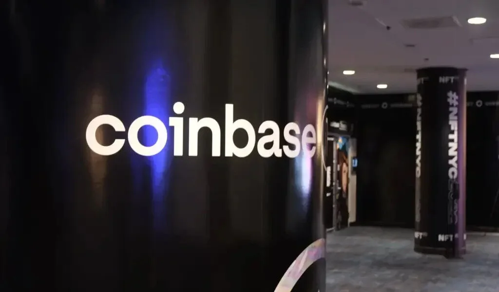 Coinbase Acquires Circle Stake And Dissolves USDC Issuer Center