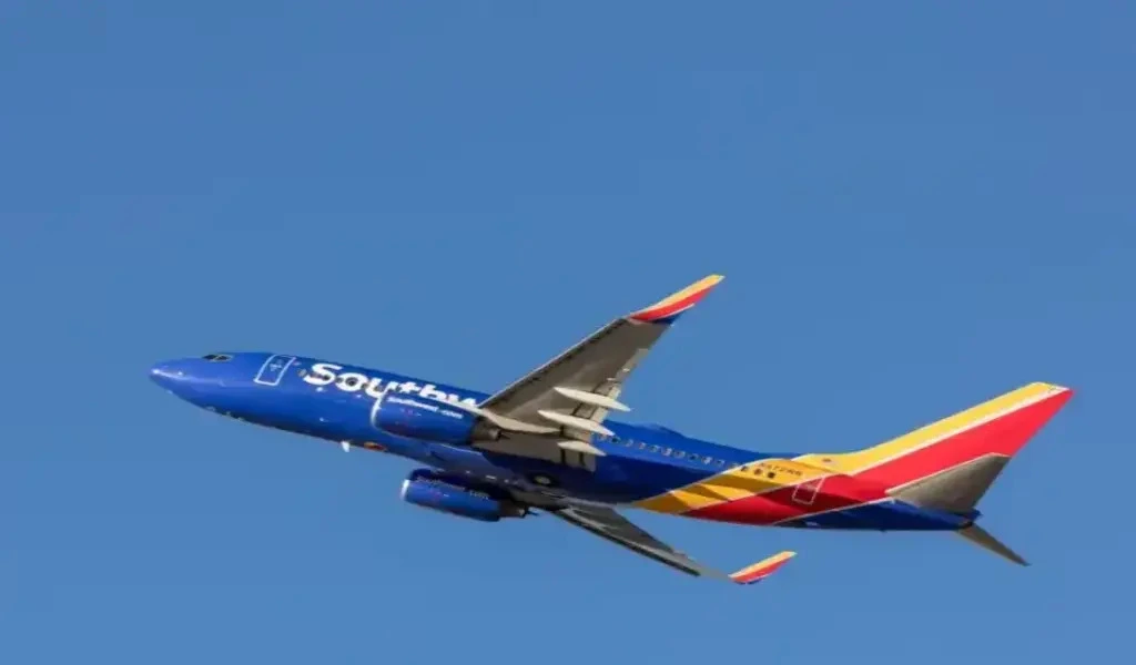 Southwest Airlines Boeing 737 Returns To Houston With Engine Fire Warning