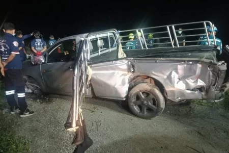 Train Collides With Pickup at Railway Crossing
