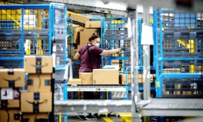 Amazon Adds 250,000 Workers For The Holidays