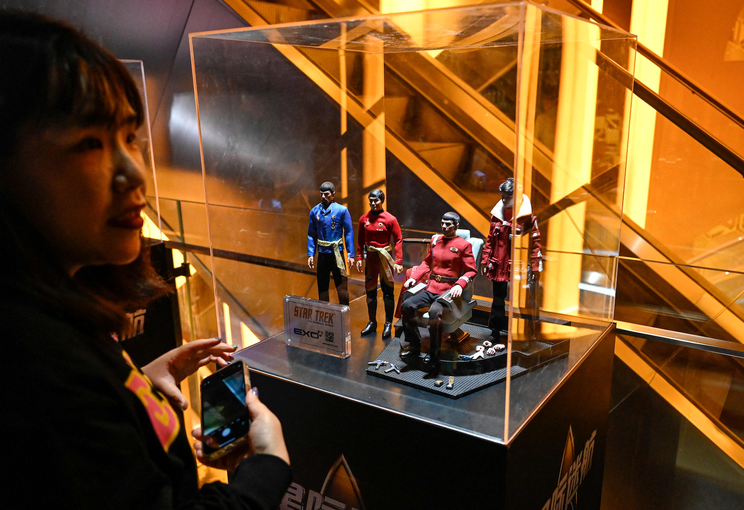 On Saturday, fans of the space adventure franchise "Star Trek" gathered in Beijing for the first official event of its type in mainland China.