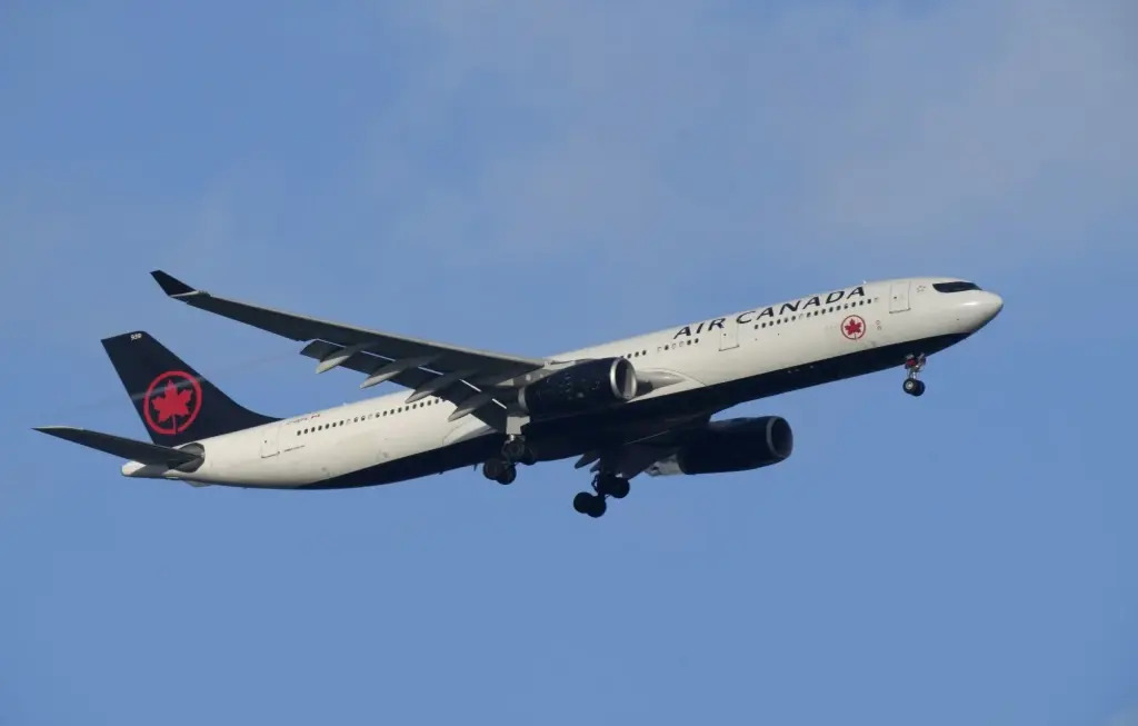 Air Canada 1