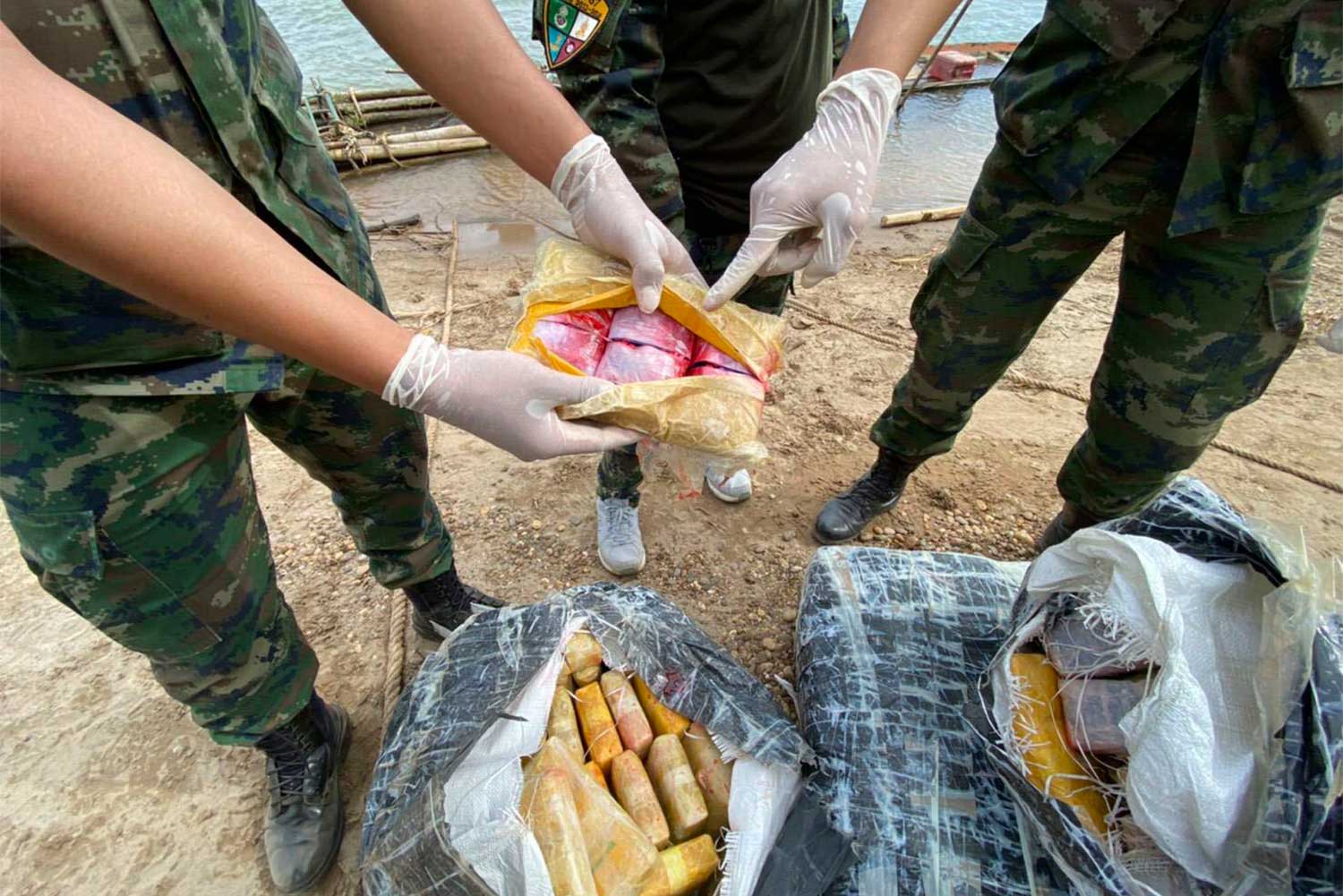 Army Rangers Seize 258,000 Meth Tablets, Smugglers Fled