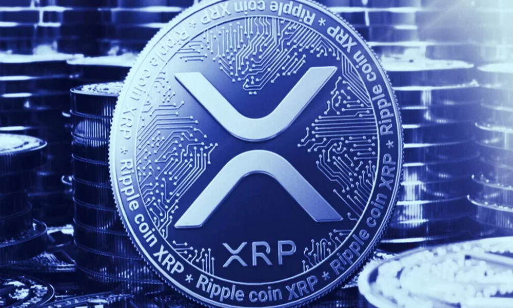 Cronos vs XRP: Is There Usual Grassland?