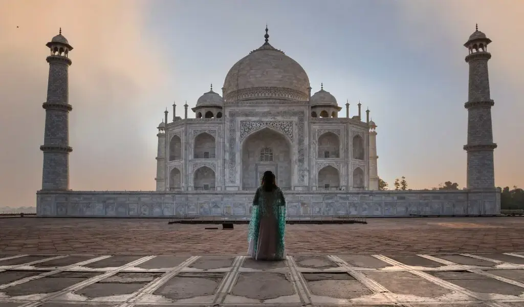 Experiencing the Magic: The Taj Mahal Sunrise Tour and the Same Day Agra Tour