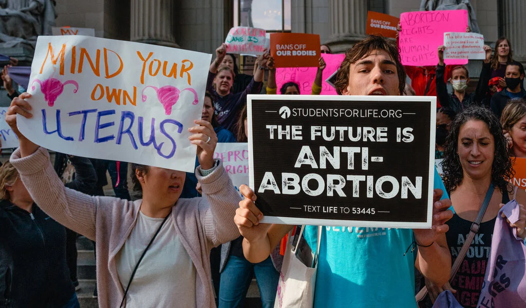 Indianas Abortion Ban Takes Effect as Supreme Court Denies Rehearing Request