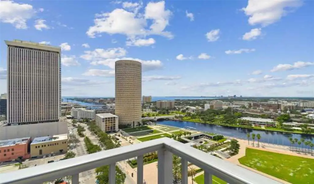 Investing In Urban Living: Condos For Sale In Downtown Tampa