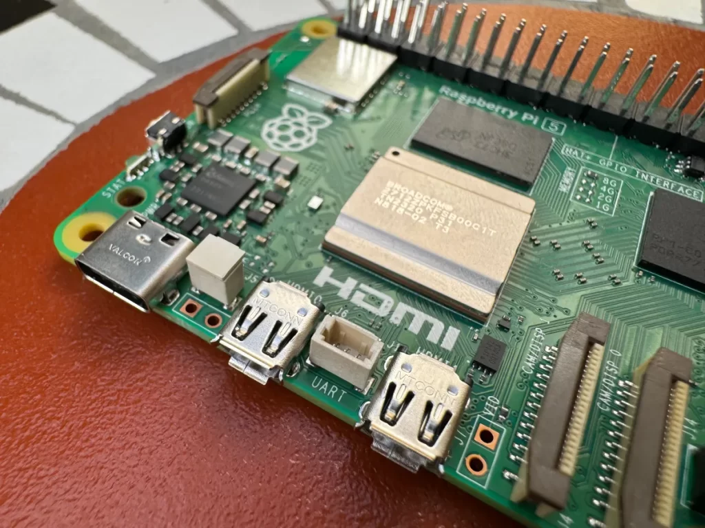 Raspberry Pi 5