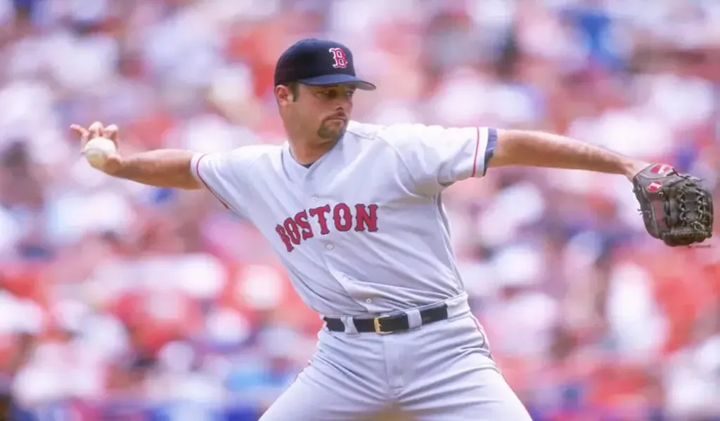 Tim Wakefield's Wife, Stacy, Released a Statement About Their Health Battle