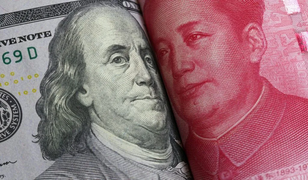Chinese Yuan Surpasses Euro, Gaining Ground as a Global Trade Currency