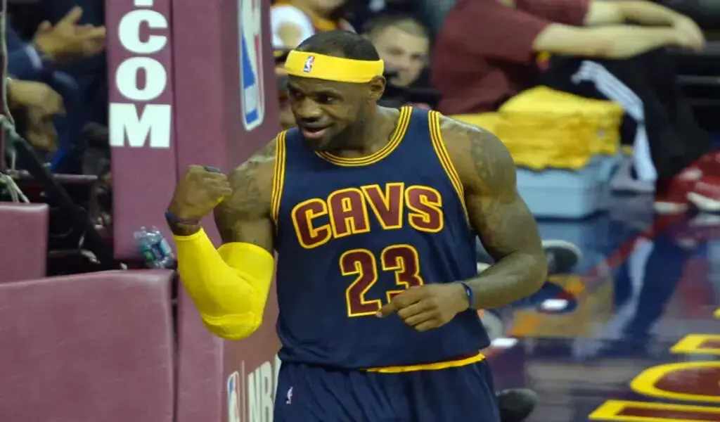 This Day In Cavs History: LeBron James Re-Debuts In The Second Stint