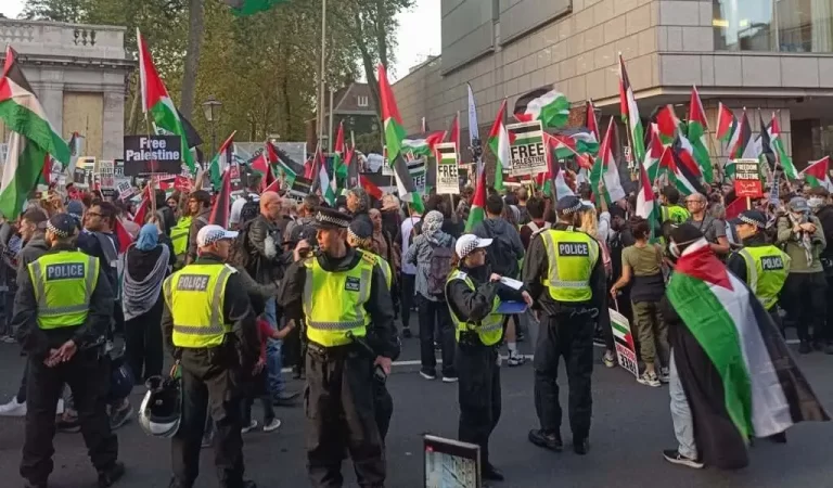 Police say 100,000 people gathered in London for Palestine during the crisis in Gaza