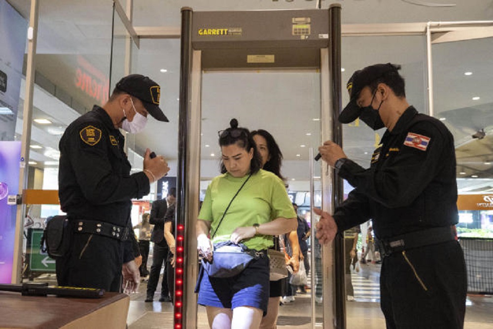 Thailand Boosts Security After Tourists Killed Shopping Mall Shooting
