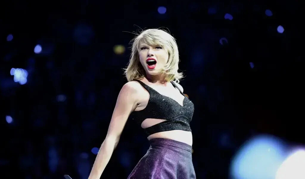 The Taylor Swift Version Of 1989 Is Finally Here: Stream It Here