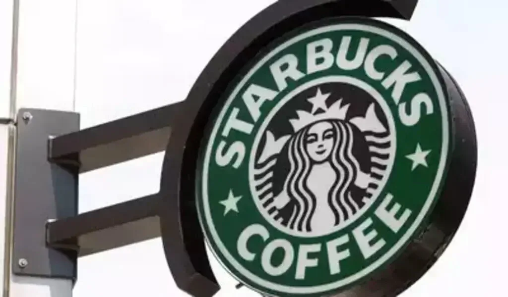 Hundreds Of Starbucks Stores Opened In Fourth Quarter, Leading To Record Revenue