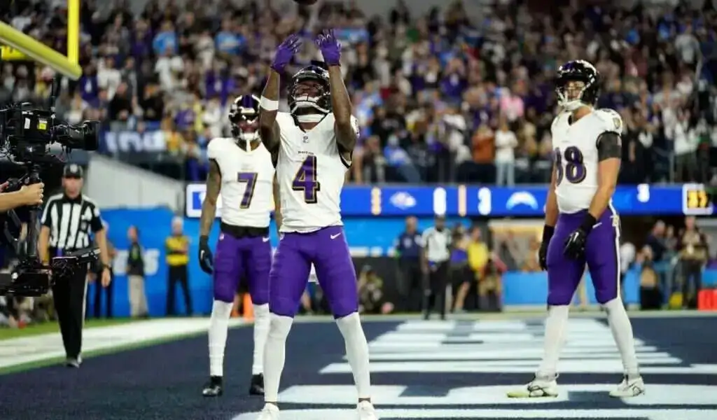 Baltimore Ravens Beat The Los Angeles Chargers 20-10 In NFL Week 12.