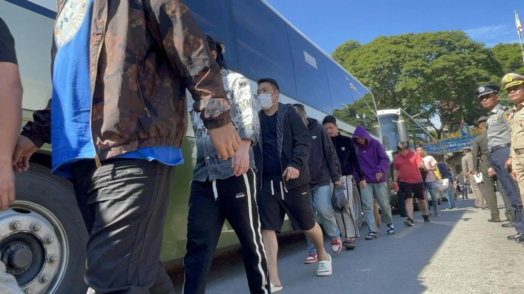 41 Thai Trapped in Myanmar's Shan State Repatriated to Chiang Rai, Thailand