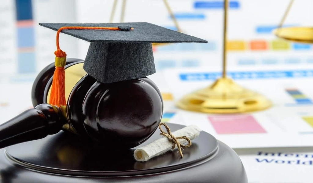 What Is The Fastest Way To Get A Law Degree