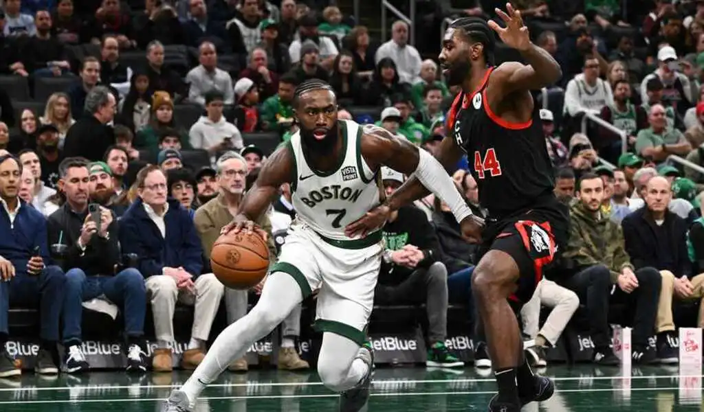 Celtics Dominate Bulls, Advance To Knockout Round Of In-Season Tournament.