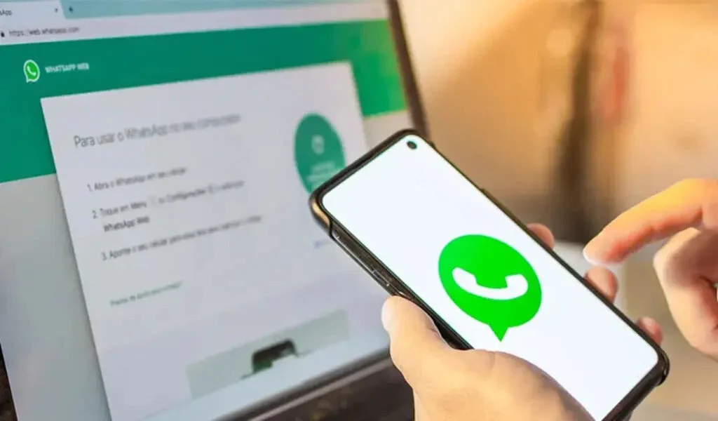 WhatsApp Recently Launched a New Dark User Interface For Its Web Platform.