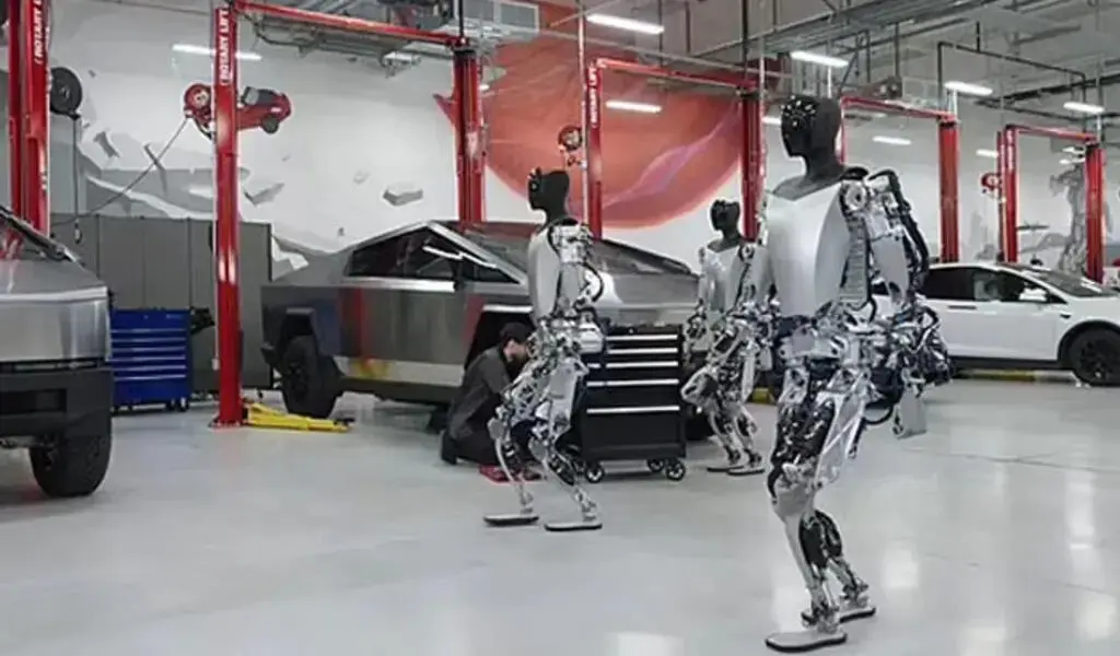 Tesla Engineer Killed By Rogue Robot In 'Violent' Malfunction