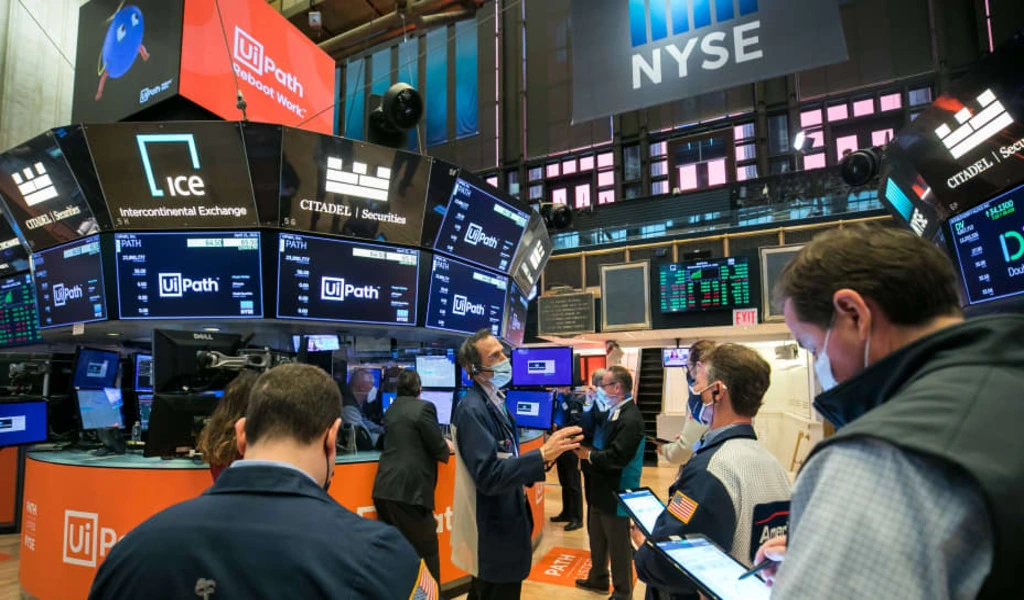 Back 5 Things to Know About US Stocks in 2024 as S&P Nears Record